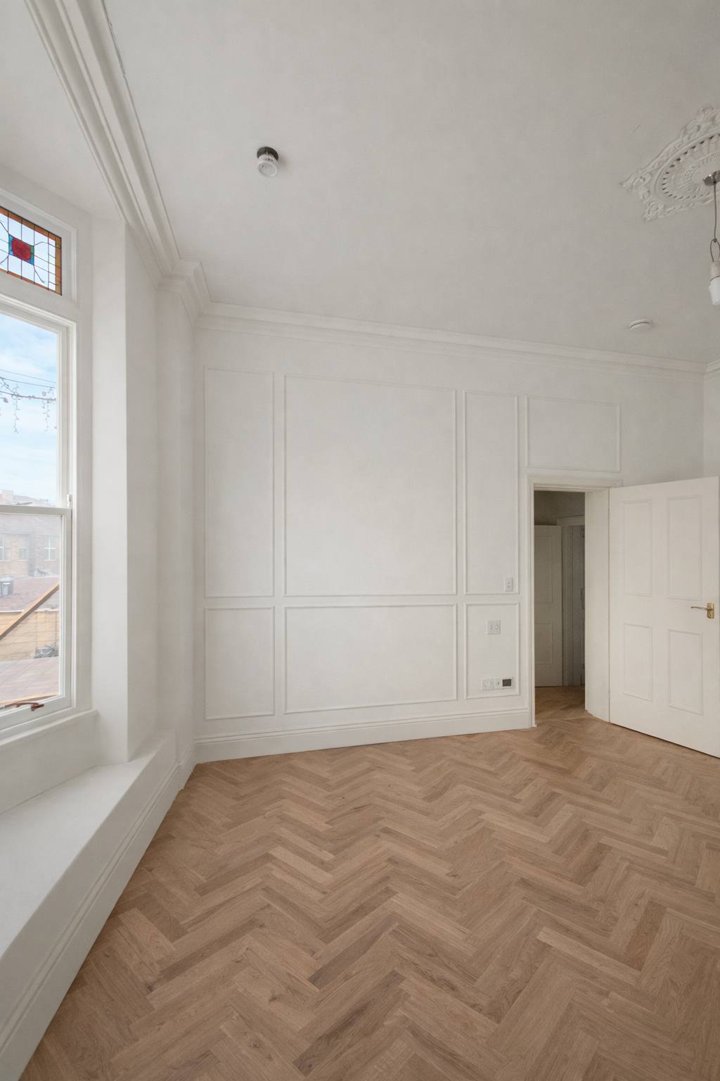 Apartment One image 7